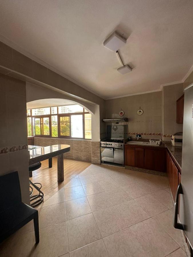 Vaste Appartement Au Centre De Tetouan Exterior photo